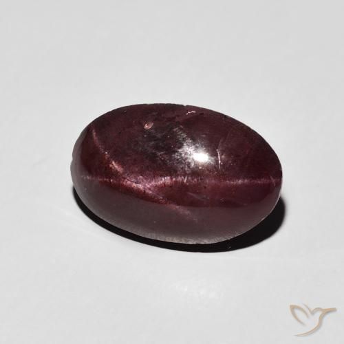 Granada Estrela Vermelho escuro Natural 6.42ct, oval, Opaco
