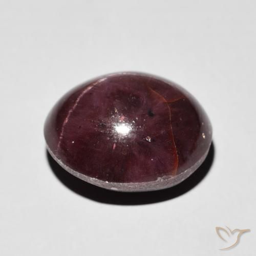 Granada Estrela Vermelho escuro Natural 7.95ct, oval, Opaco
