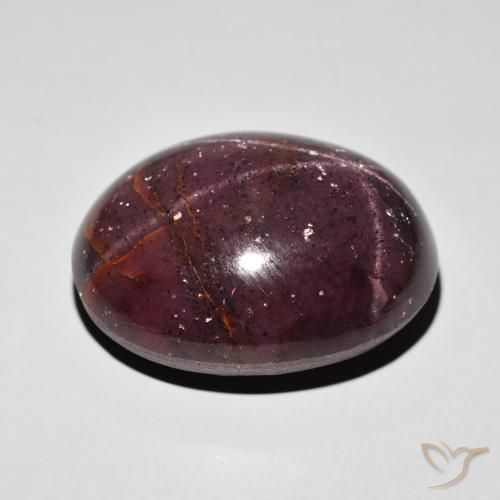 Granada Estrela Vermelho escuro Natural 62.53ct, oval, Opaco