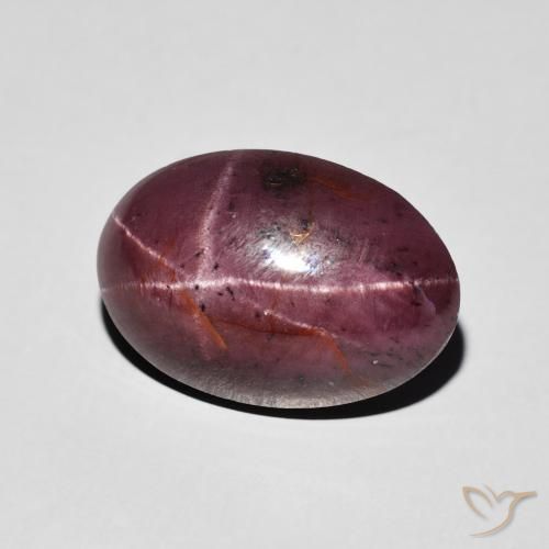Granada Estrela Medium Dark-Red Natural 8.72ct, oval, Opaco