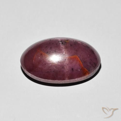 Granada Estrela Medium Dark-Red Natural 8.72ct, oval, Opaco