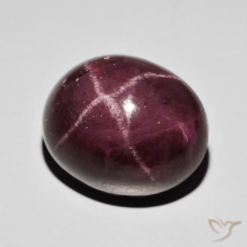 Granada Estrela Vermelho escuro Natural 47.10ct, oval, Opaco