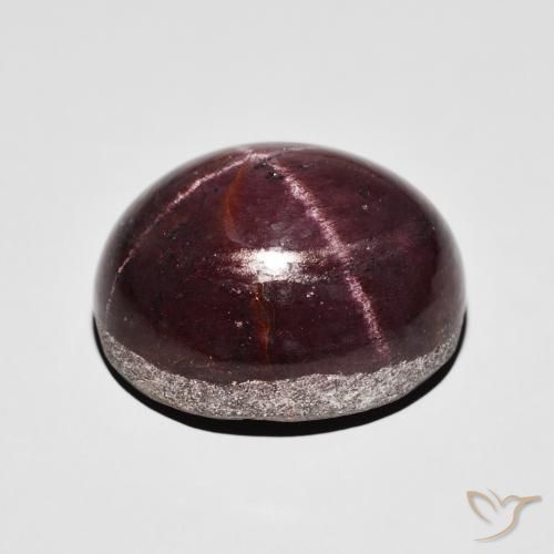 Granada Estrela Vermelho escuro Natural 37.00ct, oval, Opaco