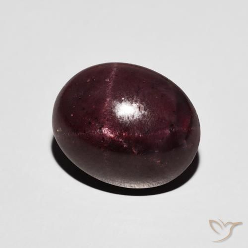 Granada Estrela Vermelho escuro Natural 8.98ct, oval, Opaco