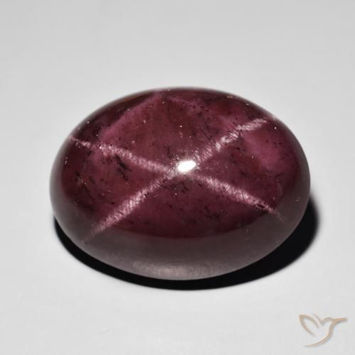 47.43ct Natural vermelho mogno Granada Estrela, oval, Opaco