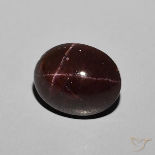 Granada Estrela Vermelho escuro Natural 6.48ct, oval, Opaco