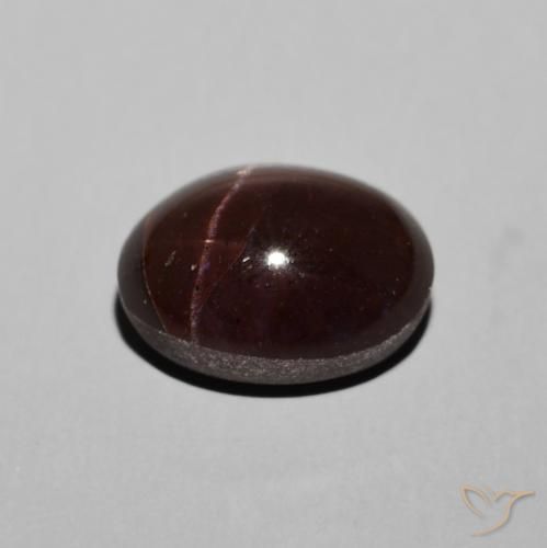 Granada Estrela Vermelho escuro Natural 6.48ct, oval, Opaco