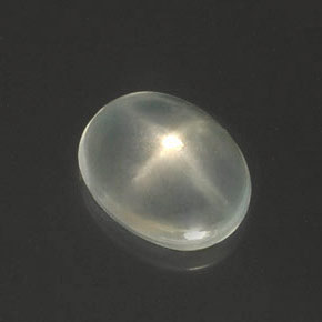 Pedra da lua estrela branco natural 2,93ct, corte oval, transparente