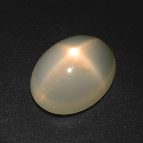 Pedra da lua estrela creme natural 18,57ct, corte oval, translúcido