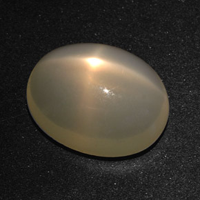 Pedra da lua estrela creme natural 10,01ct, corte oval, translúcido