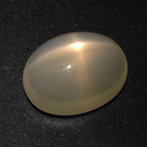 Pedra da lua estrela creme natural 10,01ct, corte oval, translúcido