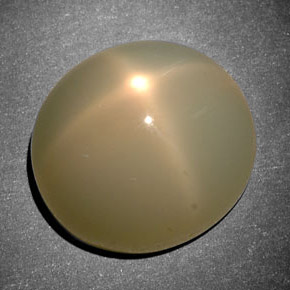 Pedra da lua estrela creme natural 11,42ct, corte oval, translúcido