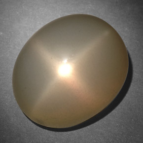 Pedra da lua estrela creme natural 26,57ct, corte oval, translúcido