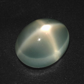 Pedra da lua estrela verde natural 7,22ct, corte oval, translúcido