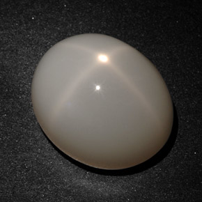 Pedra da lua estrela creme natural 22,77ct, corte oval, translúcido