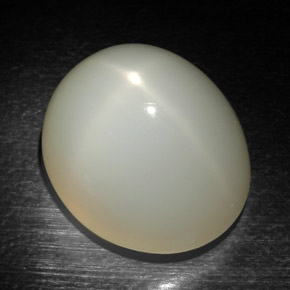 Pedra da lua estrela creme natural 22,97ct, corte oval, translúcido