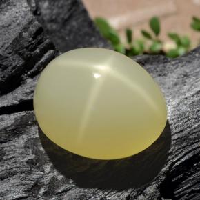 Pedra da lua estrela creme natural 17,55ct, corte oval, translúcido