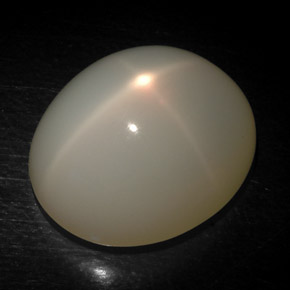 Pedra da lua estrela branco natural 16,96ct, corte oval, translúcido
