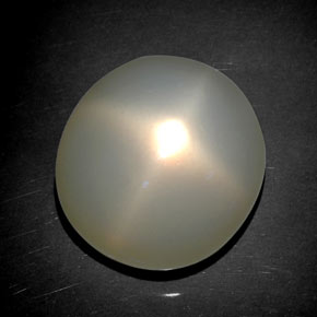 Pedra da lua estrela creme natural 19,72ct, corte oval, translúcido