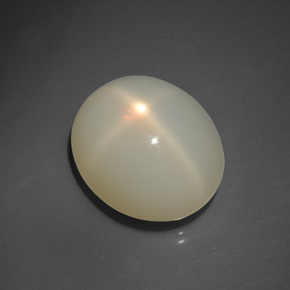 Pedra da lua estrela branco natural 16,96ct, corte oval, translúcido