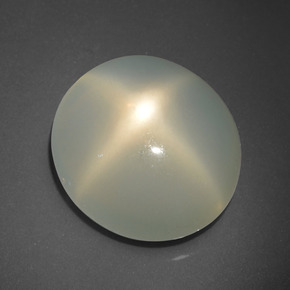Pedra da lua estrela creme natural 15,85ct, corte oval, translúcido