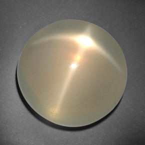 Pedra da lua estrela creme natural 26,12ct, corte redondo, translúcido