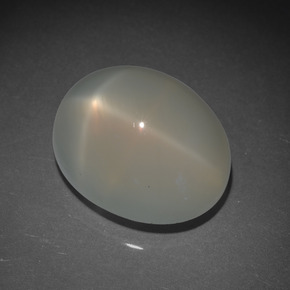 Pedra da lua estrela creme natural 17,15ct, corte oval, translúcido