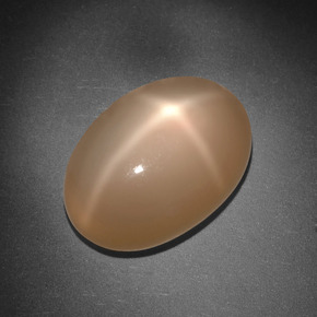 Pedra da lua estrela laranja natural 8,01ct, corte oval, translúcido