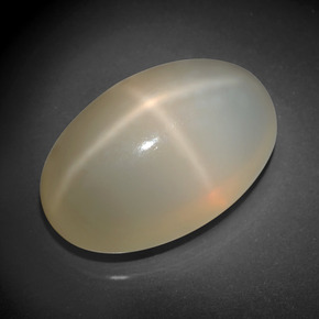 Pedra da lua estrela creme natural 33,90ct, corte oval, translúcido