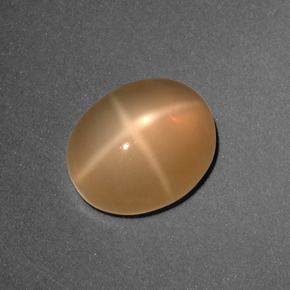 Pedra da lua estrela laranja natural 3,01ct, corte oval, translúcido