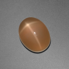 Pedra da lua estrela laranja natural 3,05ct, corte oval, translúcido