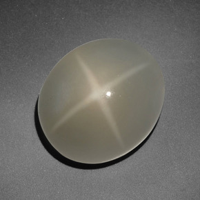 Pedra da lua estrela creme natural 9,94ct, corte oval, translúcido