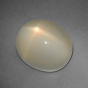 Pedra da lua estrela amarelo natural 12,35ct, corte oval, translúcido