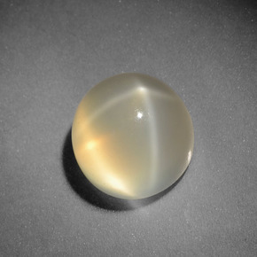 Pedra da lua estrela creme natural 3,00ct, corte redondo, translúcido