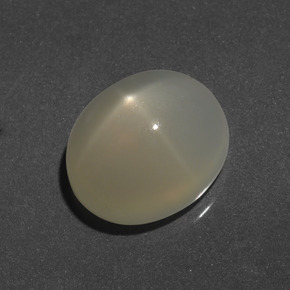 Pedra da lua estrela amarelo natural 8,43ct, corte oval, translúcido