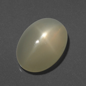 Pedra da lua estrela amarelo natural 8,06ct, corte oval, translúcido