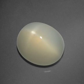 Pedra da lua estrela amarelo natural 6,63ct, corte oval, translúcido