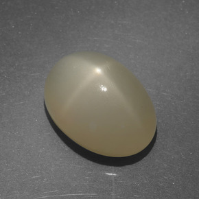 Pedra da lua estrela marrom natural 7,22ct, corte oval, translúcido
