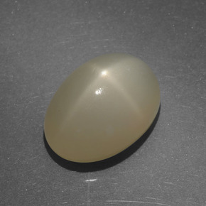 Pedra da lua estrela marrom natural 7,22ct, corte oval, translúcido