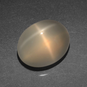 Pedra da lua estrela laranja natural 4,97ct, corte oval, translúcido