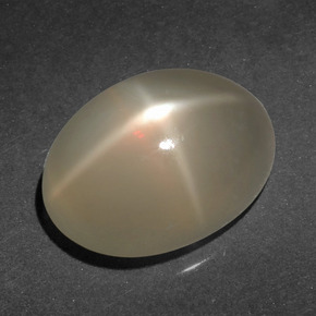 Pedra da lua estrela creme natural 6,65ct, corte oval, translúcido