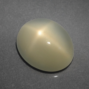 Pedra da lua estrela creme natural 4,06ct, corte oval, translúcido