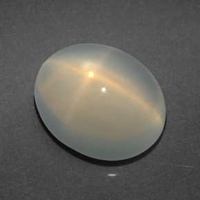 Pedra da lua estrela creme natural 4,36ct, corte oval, translúcido
