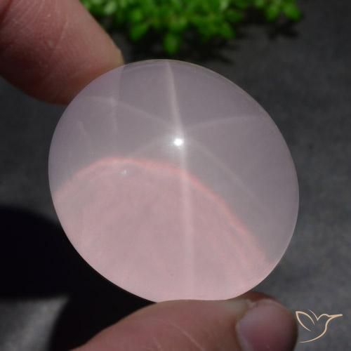 Quartzo Rosa Estrelado Rosa Claro Rosa Natural 156.55ct, oval, Translúcido