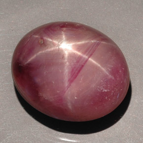 Rubi estrela vermelho natural 36,27ct, corte oval, opaco