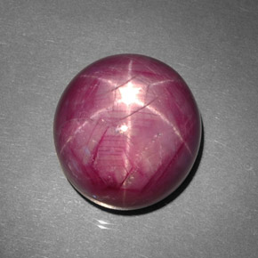 Rubi estrela vermelho natural 43,70ct, corte oval, opaco