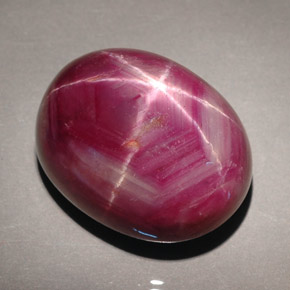 Rubi estrela vermelho natural 57,98ct, corte oval, opaco