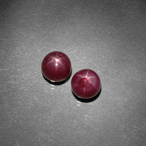Pedras preciosas de rubi estrela vermelho natural de  ct, corte redondo, opaco