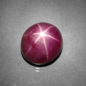 Rubi estrela vermelho natural 7,45ct, corte oval, opaco
