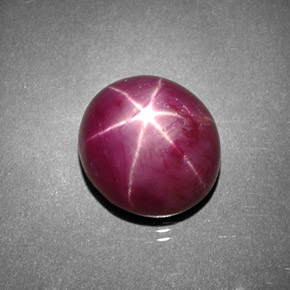 Rubi estrela vermelho natural 7,45ct, corte oval, opaco